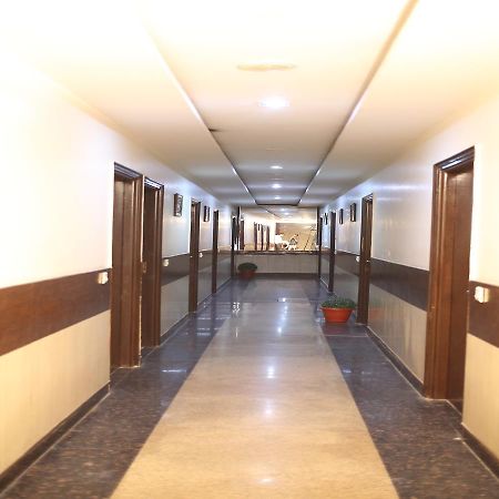 Hotel Pappan Plaza Palwal Экстерьер фото